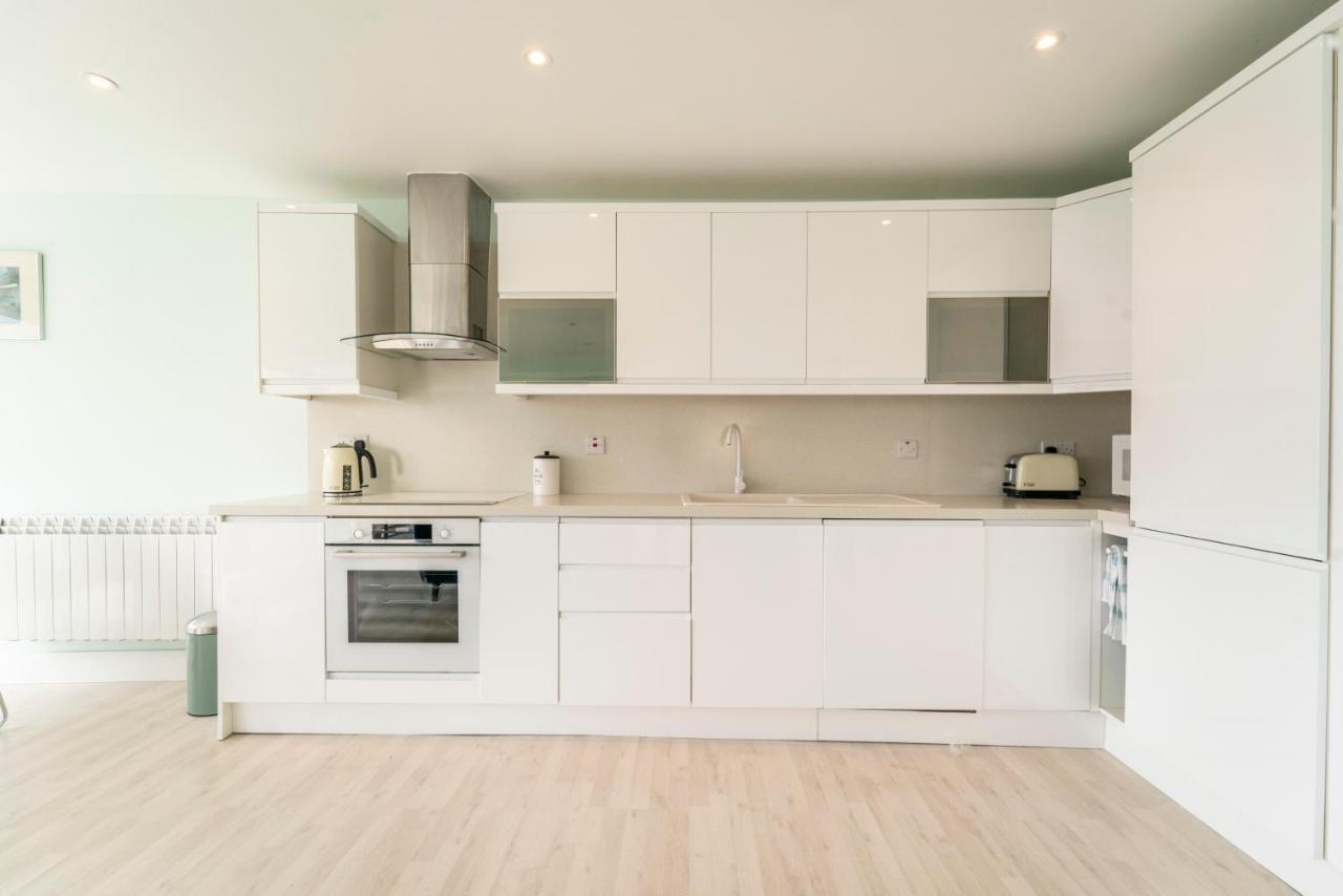 Luxurious Seaside Apartment Galway Exterior foto